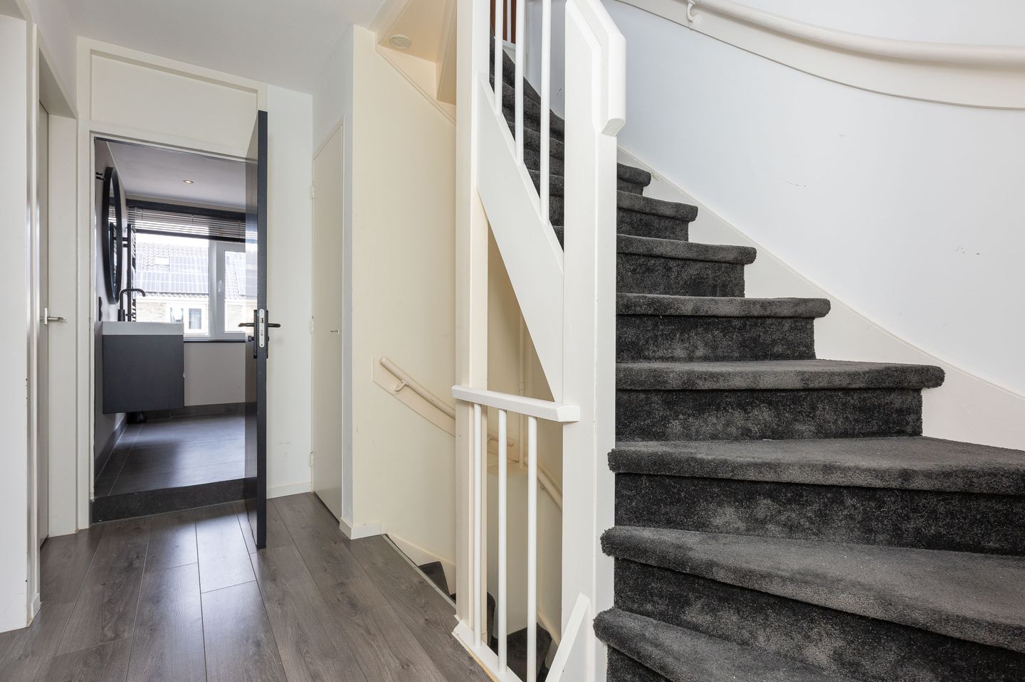 Foto 14 van Asterlaan 11