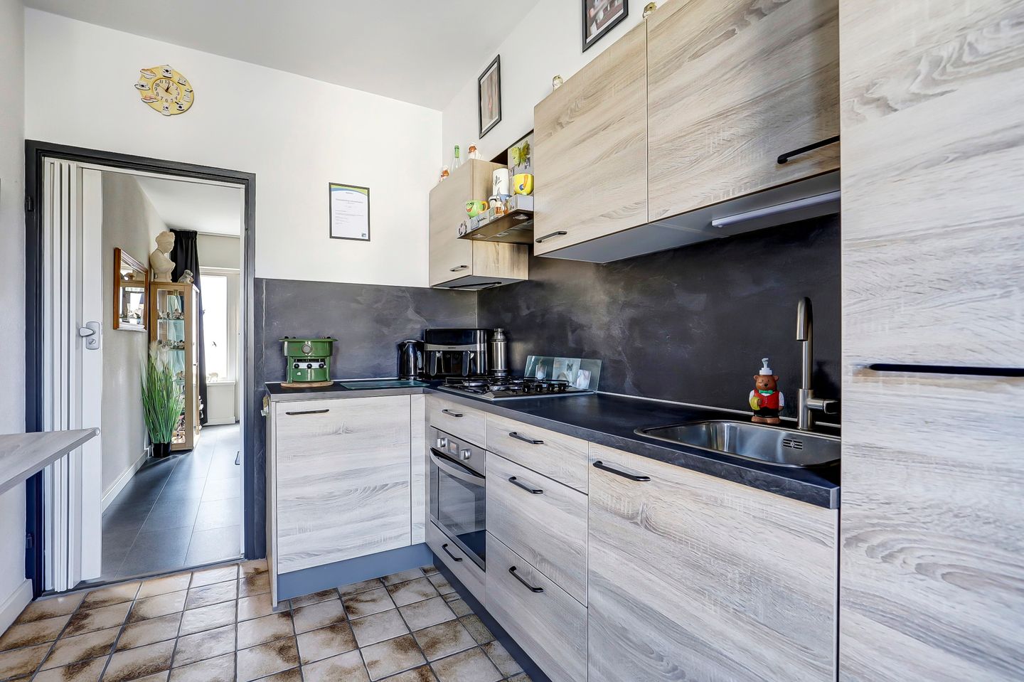 Photo 14 of Ampèrestraat 12