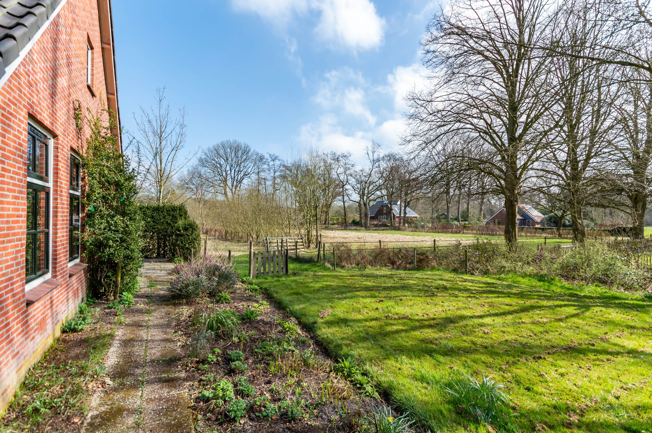 Foto 12 van Melkweg 4