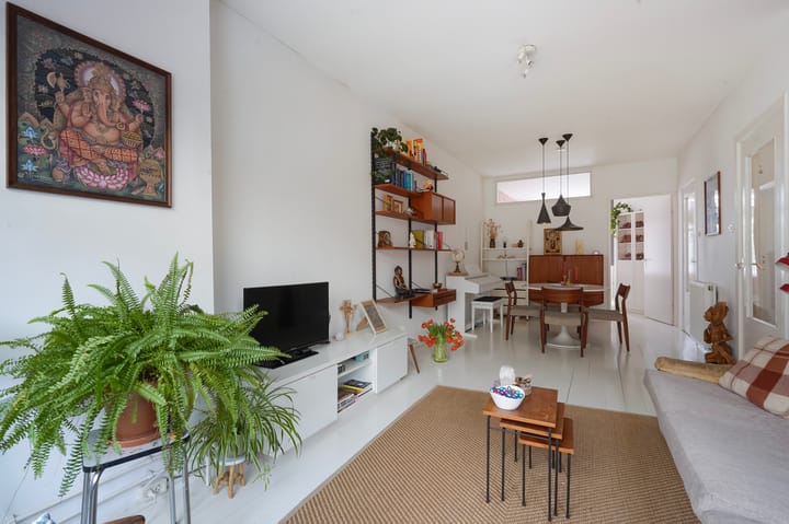 Foto 15 van Perenstraat 138