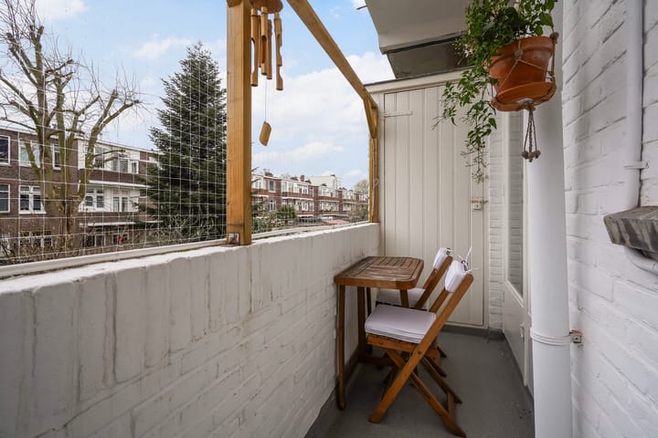 Foto 27 van Perenstraat 138