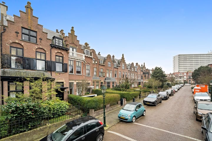 Foto 4 van Helmstraat 10