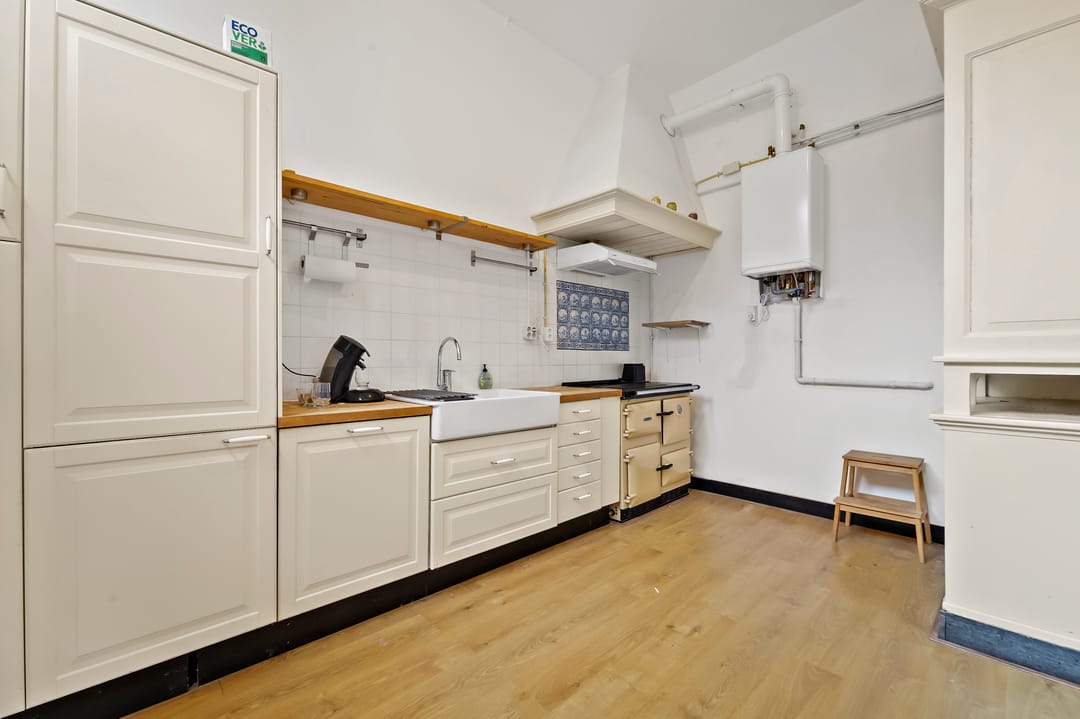 Foto 13 van Helmstraat 10