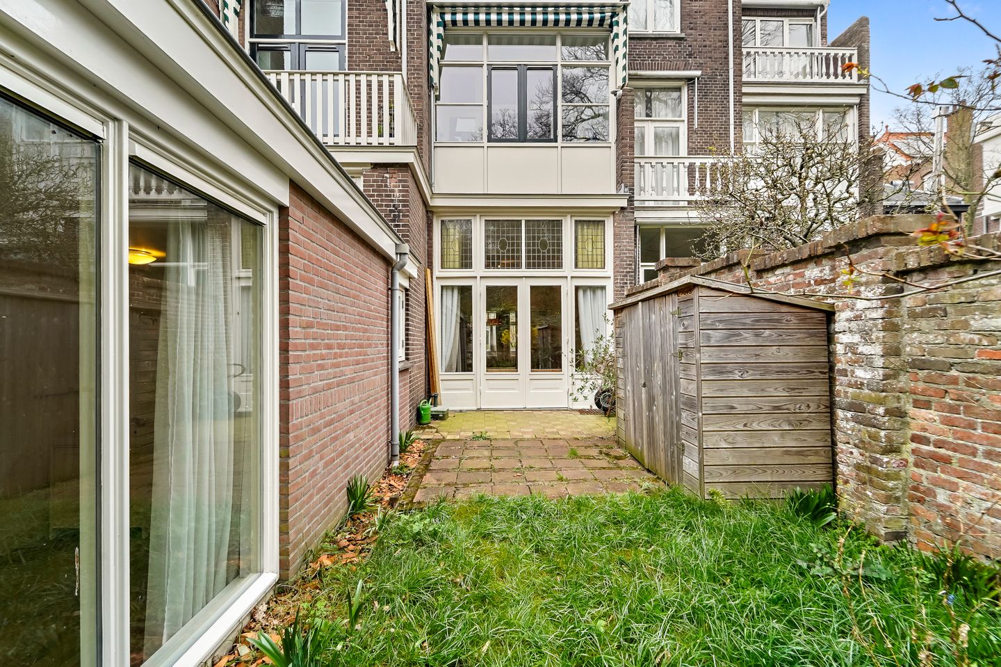 Foto 20 van Helmstraat 10