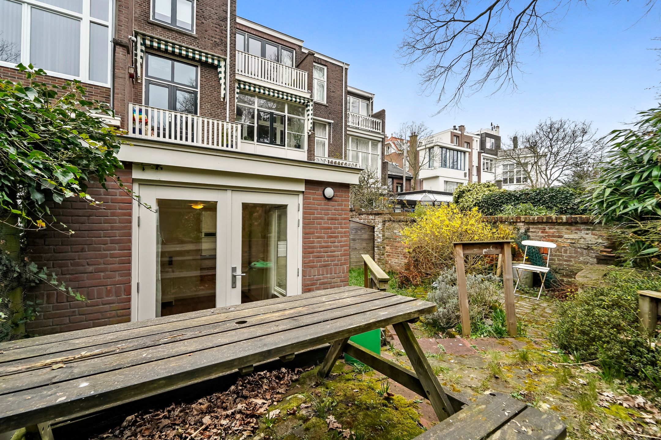 Foto 21 van Helmstraat 10