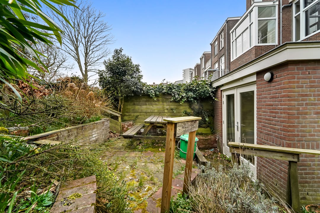 Foto 22 van Helmstraat 10