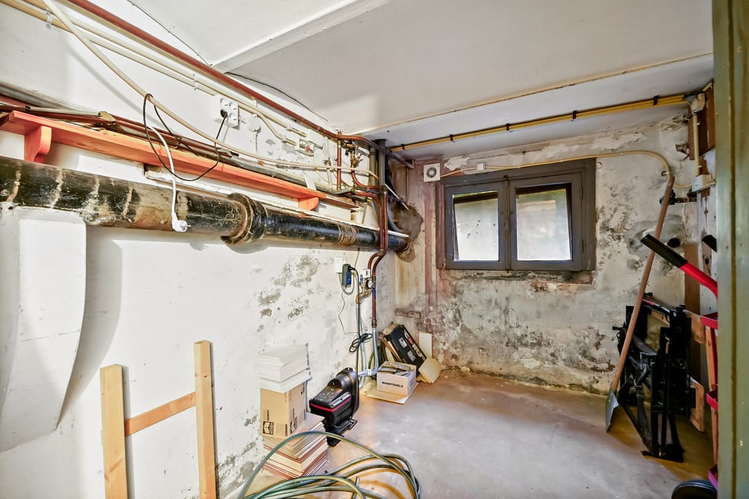 Foto 32 van Helmstraat 10