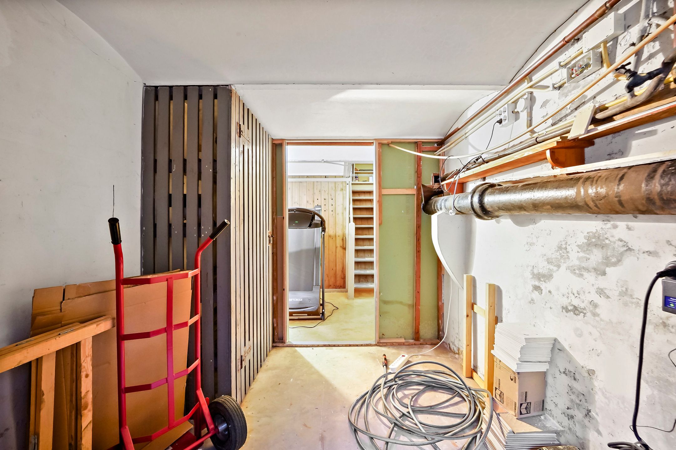 Foto 33 van Helmstraat 10