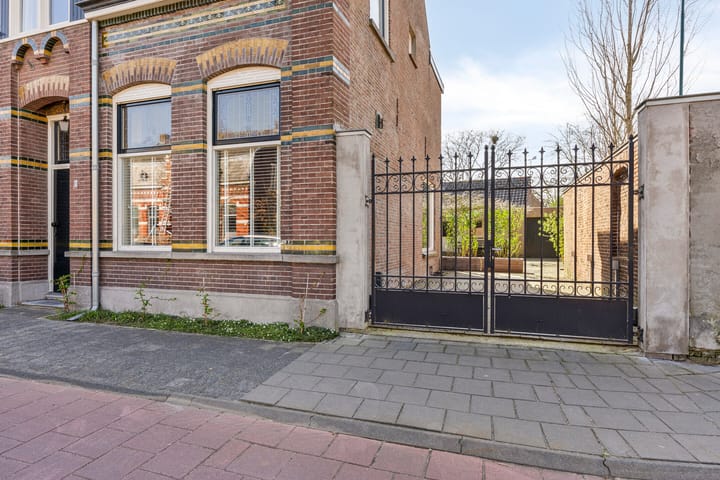 Foto 11 van Stationsstraat 9