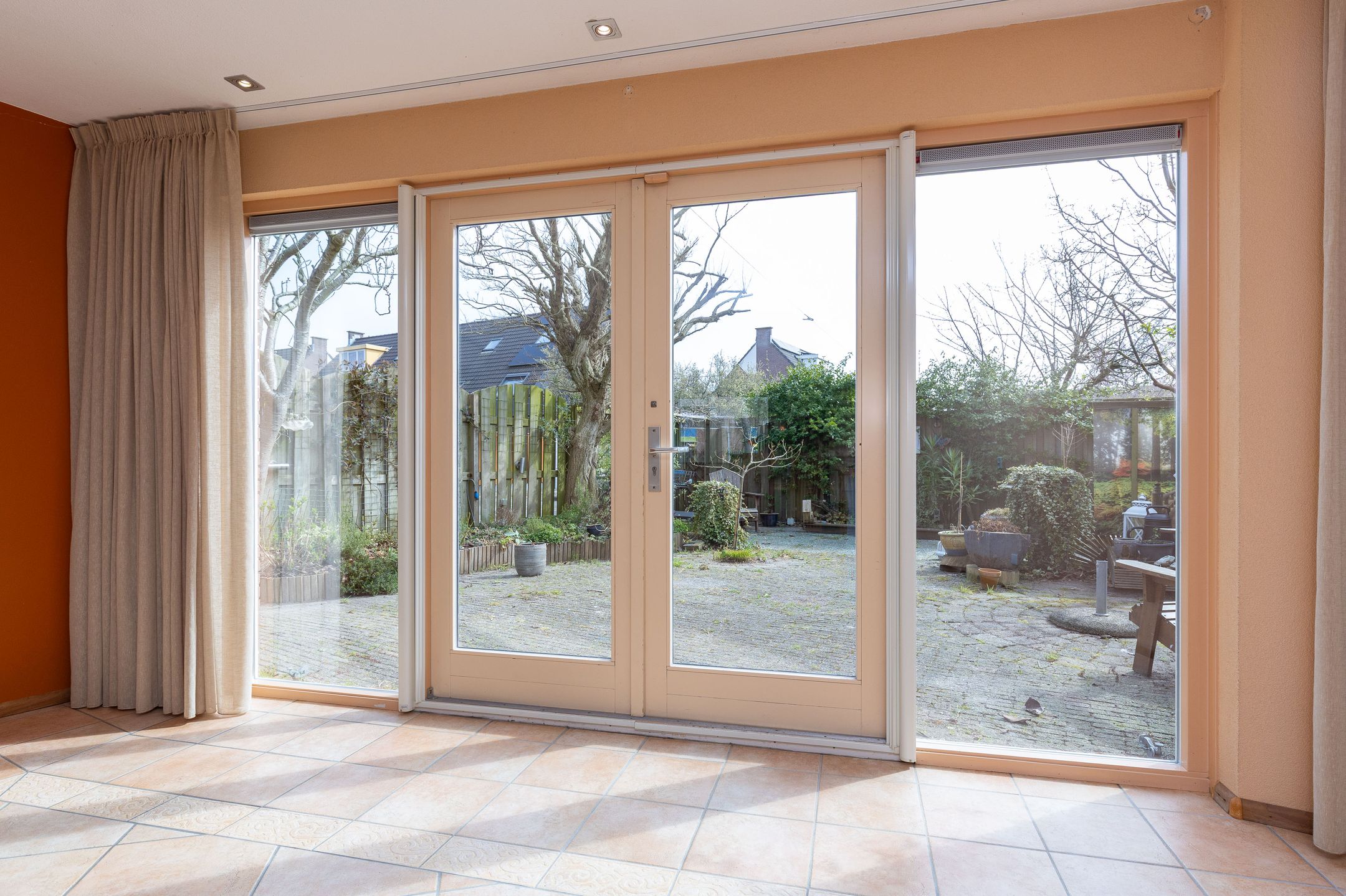 Foto 15 van Radboudgracht 22