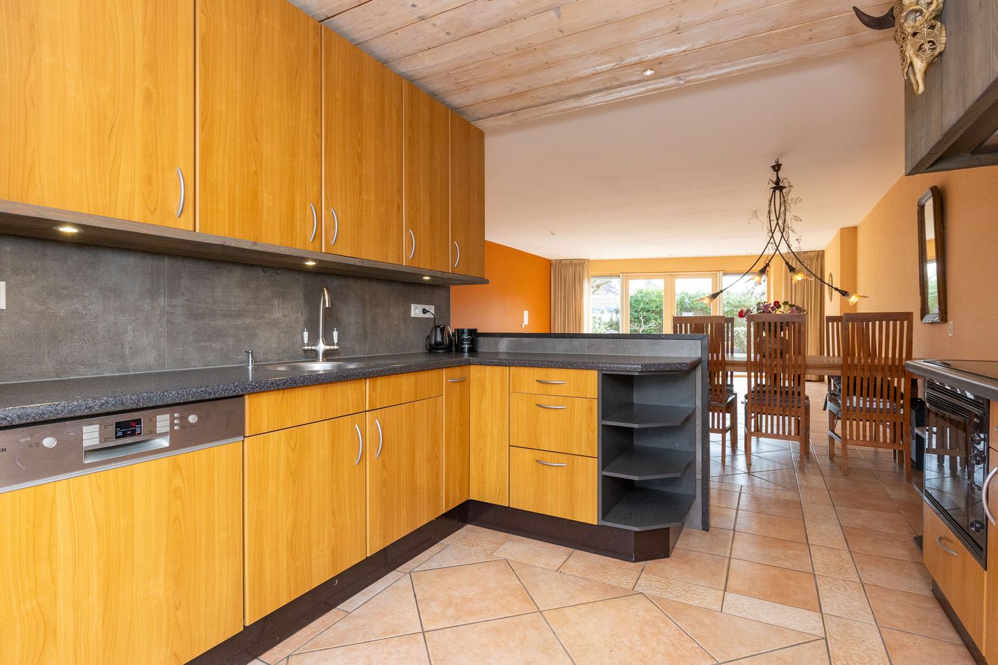 Foto 19 van Radboudgracht 22