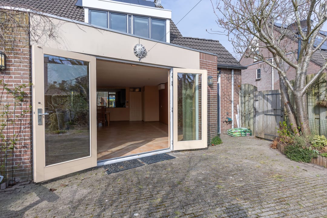 Foto 23 van Radboudgracht 22