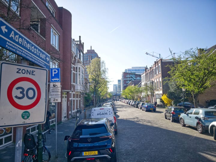 Foto 46 van Adelheidstraat 62