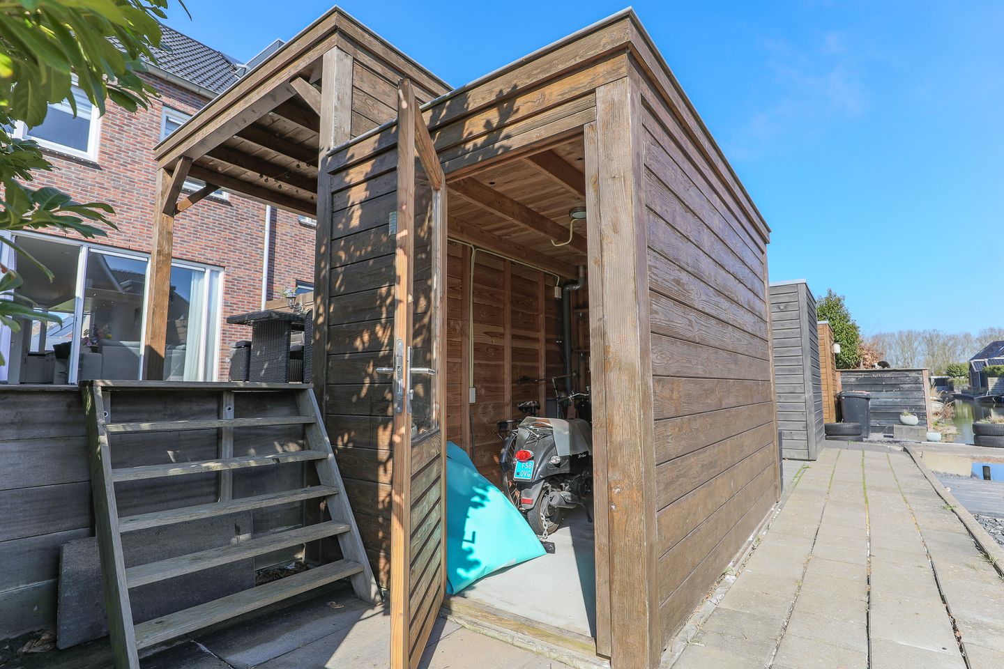 Photo 40 of Om de Lande 25