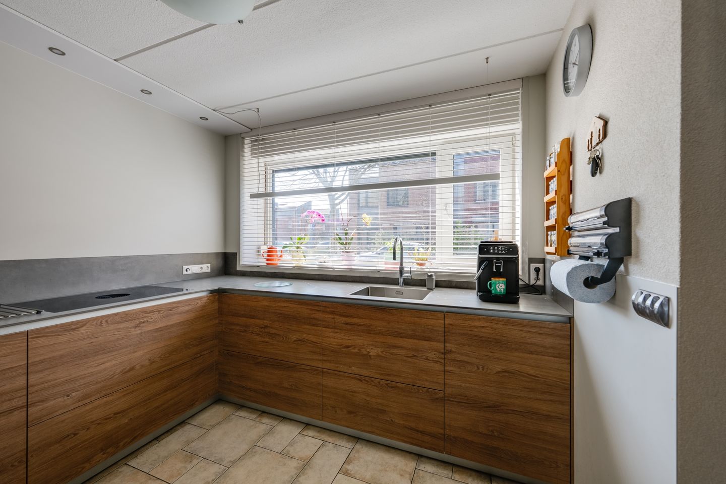 Foto 14 van Suze Groenewegstraat 24