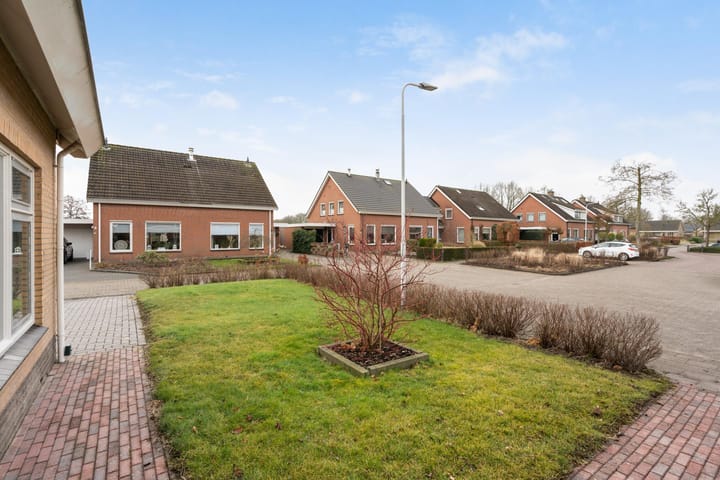 Foto 6 van van Brederodestraat 50