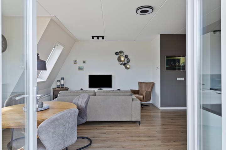 Foto 8 van Ploeg 28-201