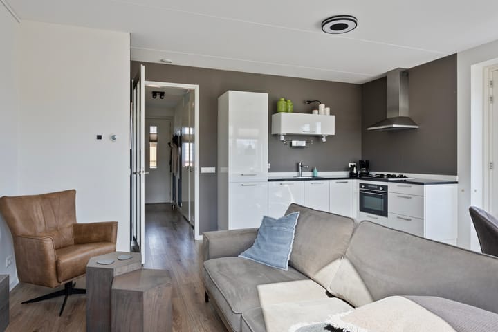 Foto 12 van Ploeg 28-201