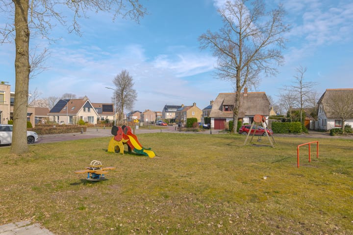 Foto 5 van Cederlaan 1