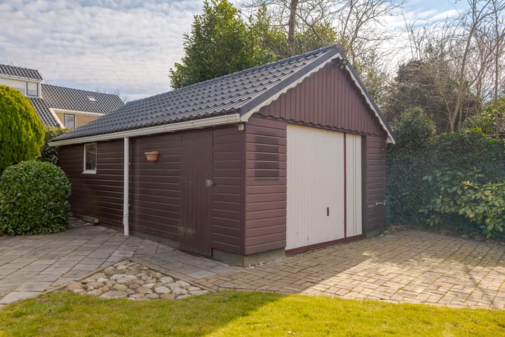 Foto 44 van Cederlaan 1