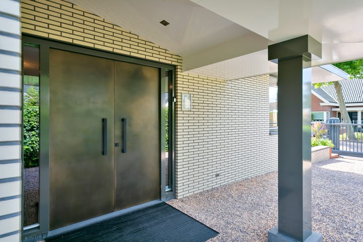 Photo 10 of Delftsingel 12