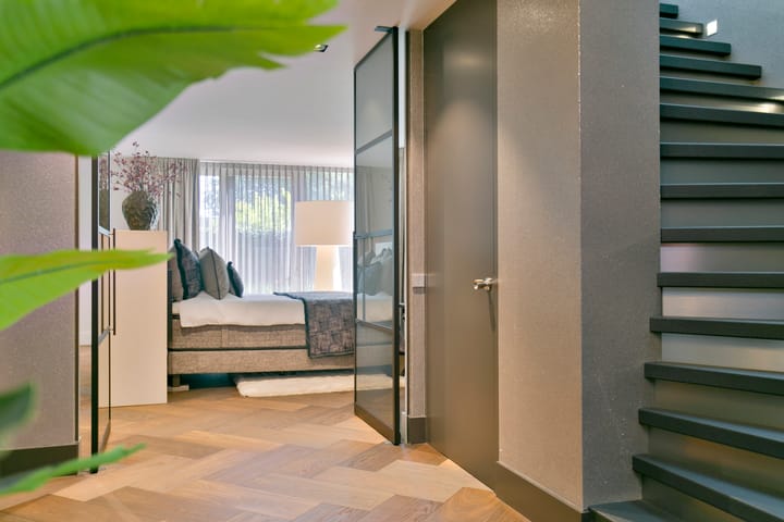 Photo 36 of Delftsingel 12