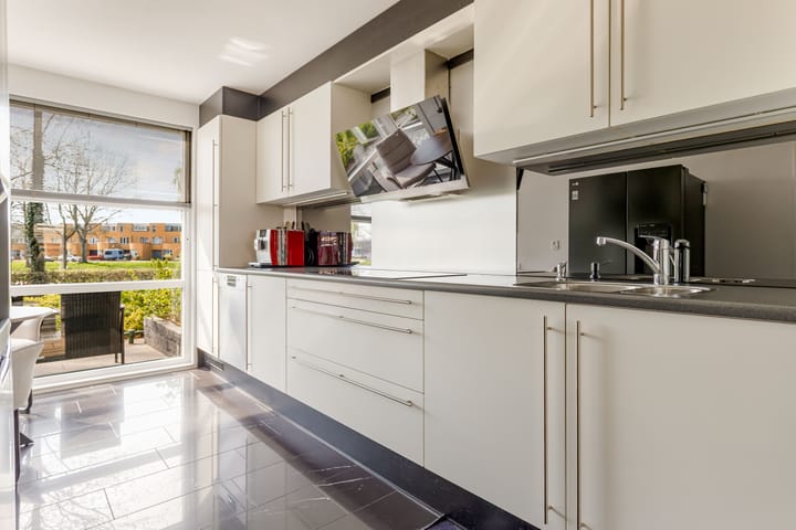 Foto 12 van Darja Collinstraat 24