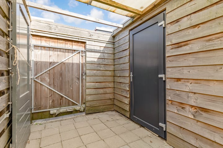 Foto 42 van Darja Collinstraat 24