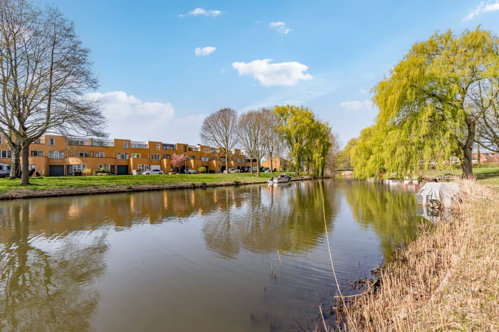 Foto 59 van Darja Collinstraat 24