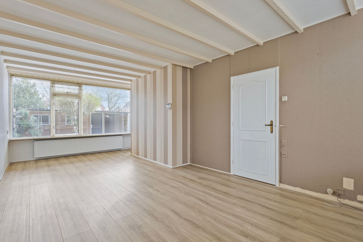 Photo 4 of Merelstraat 23