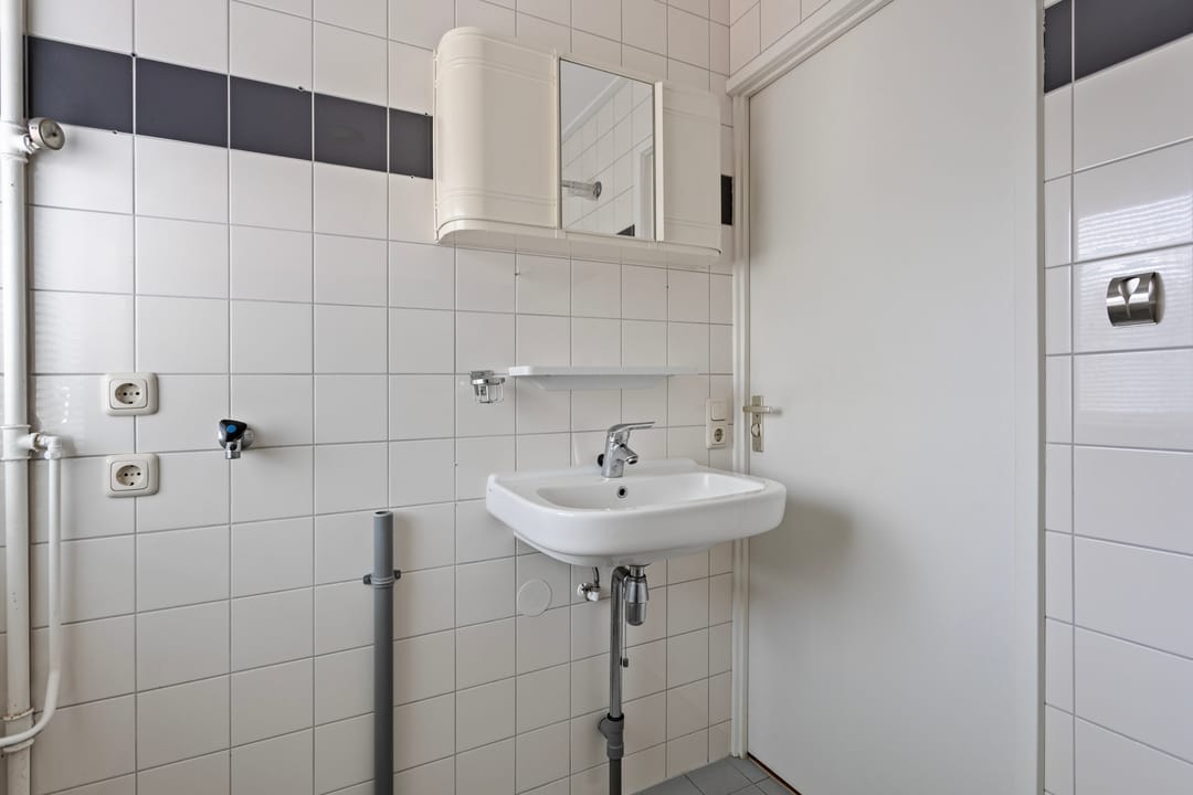 Photo 17 of Merelstraat 23