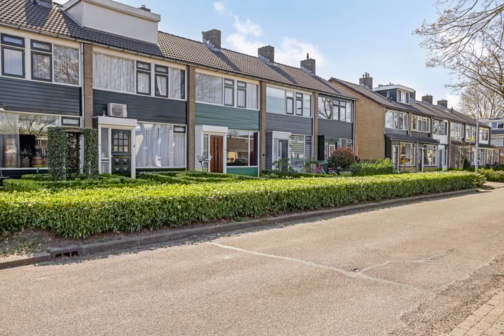 Photo 4 of Bremstraat 23