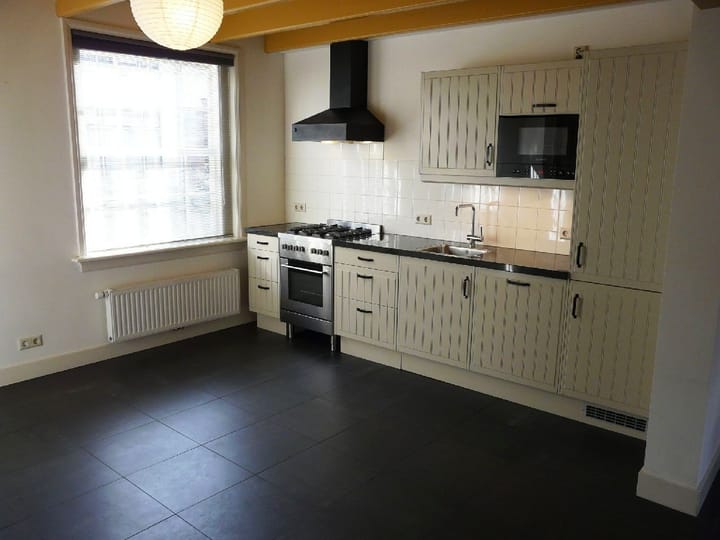 Foto 5 van Witte Rozenstraat 35