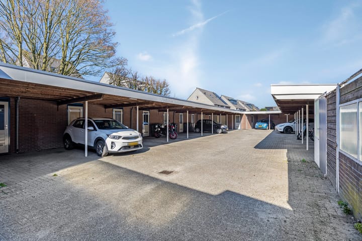 Foto 17 van Molenstraat 225