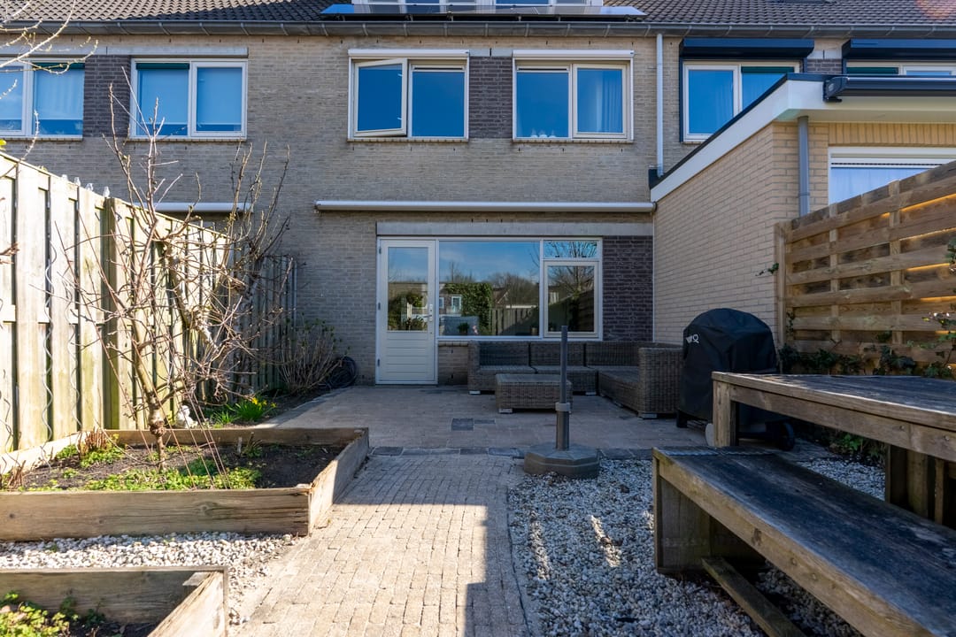 Foto 31 van Adriaan Engelslaan 14