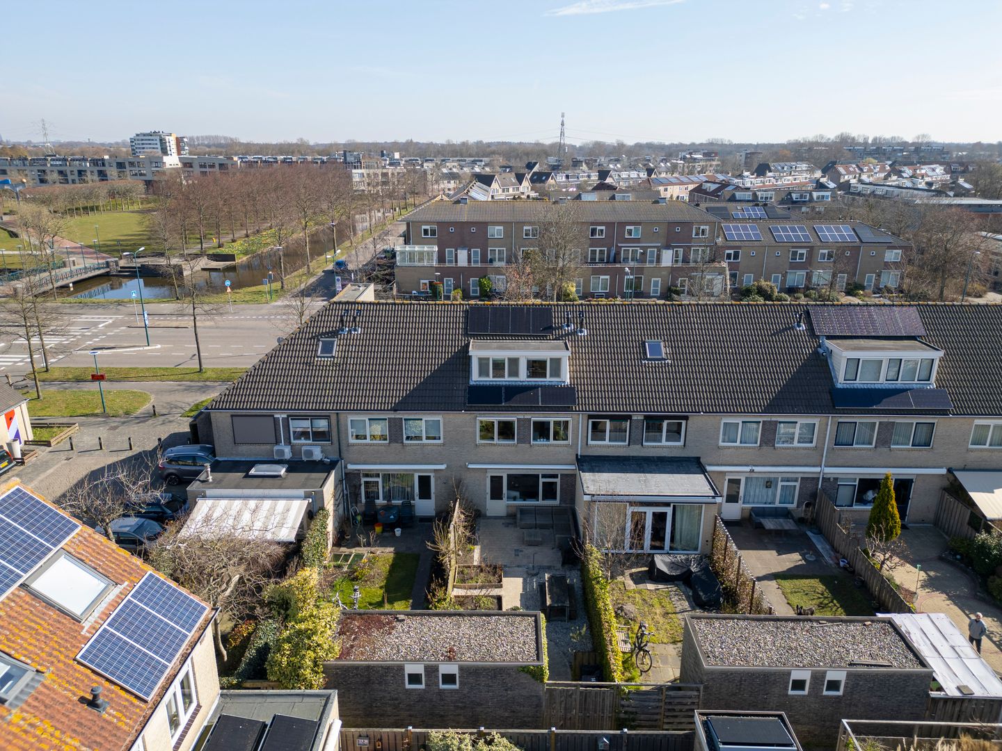 Foto 34 van Adriaan Engelslaan 14