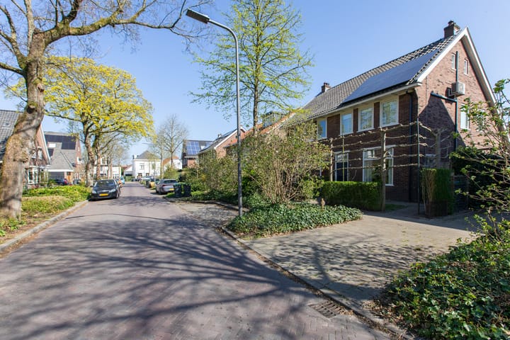 Foto 6 van Dr. Van Der Feltzlaan 11