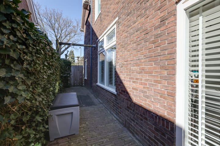 Foto 46 van Dr. Van Der Feltzlaan 11