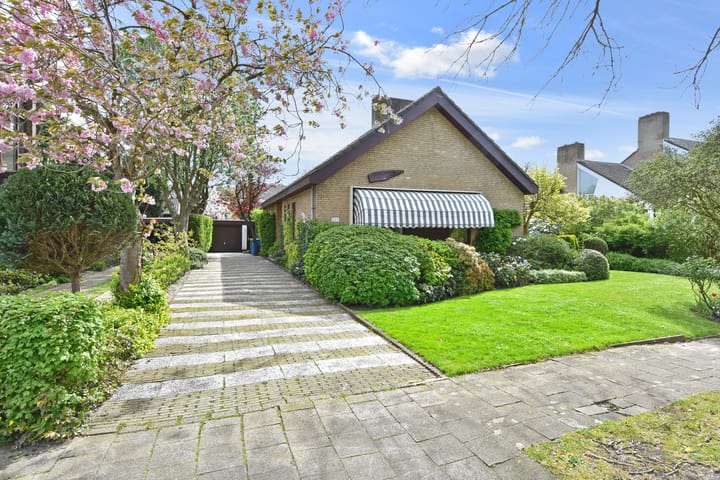 Foto 1 van John F. Kennedylaan 257