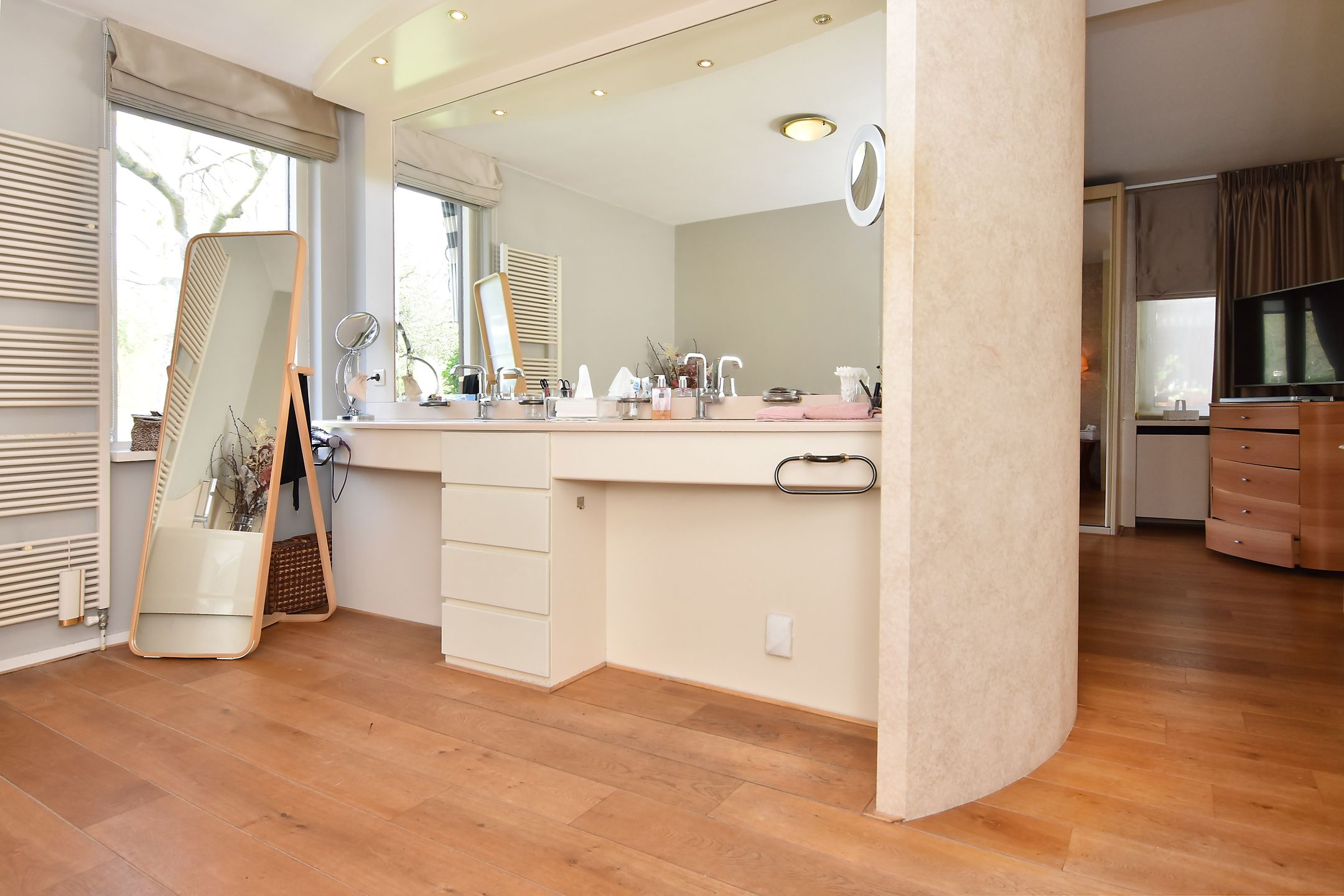 Foto 30 van John F. Kennedylaan 257