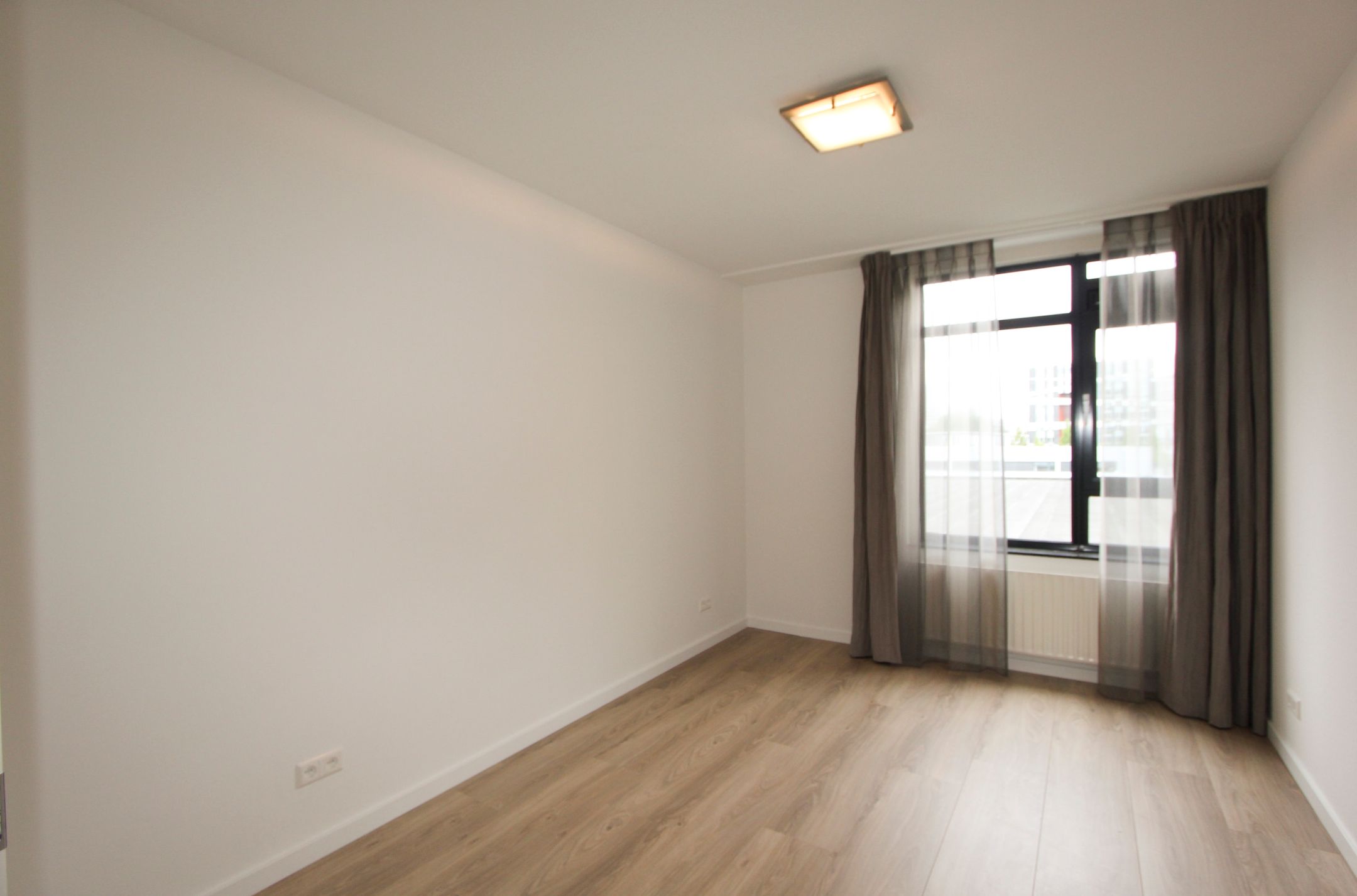 Photo 12 of Van Leijenberghlaan 260