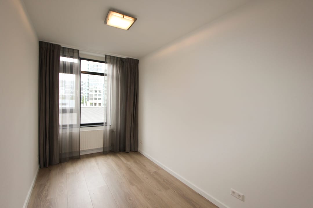 Photo 13 of Van Leijenberghlaan 260