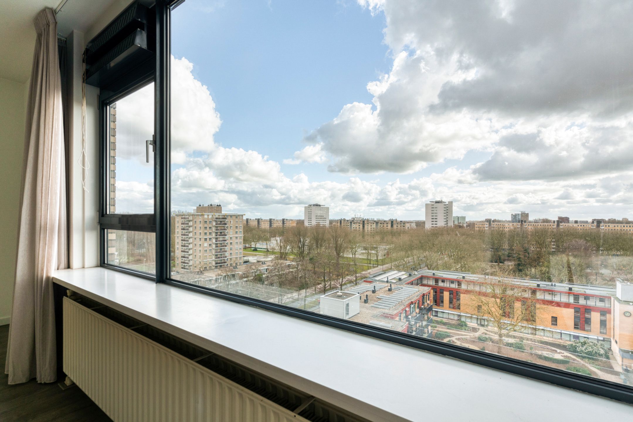 Foto 6 van Van Leijenberghlaan 304