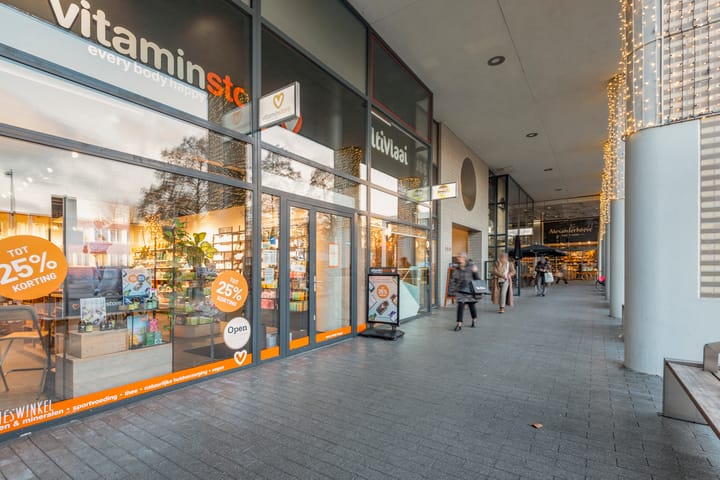 Photo 19 of Van Leijenberghlaan 304