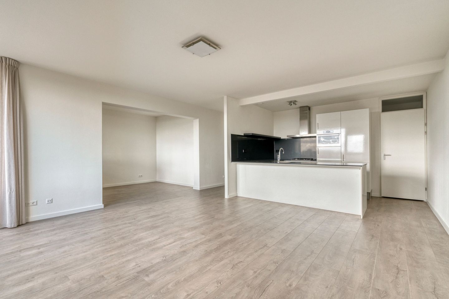 Foto 4 van Van Leijenberghlaan 304