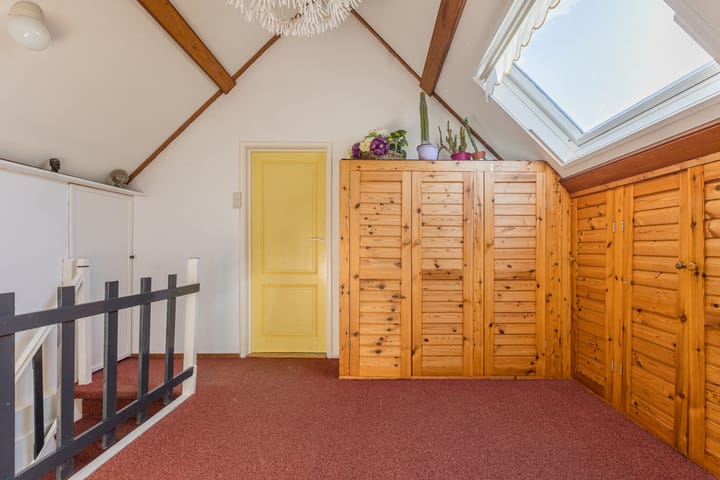 Foto 18 van Rozemarijnstraat 9