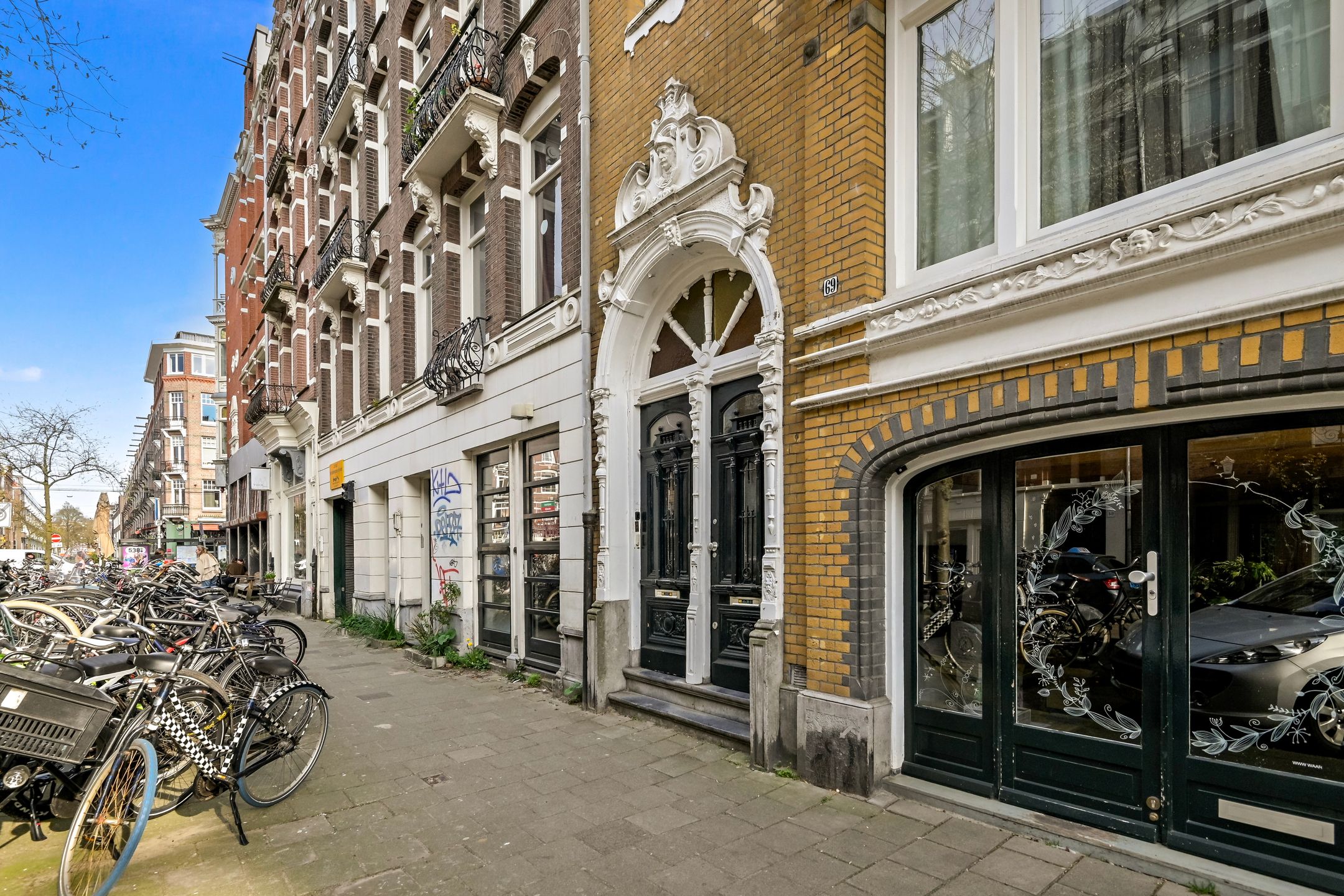 Photo 30 of Eerste Helmersstraat 69-1