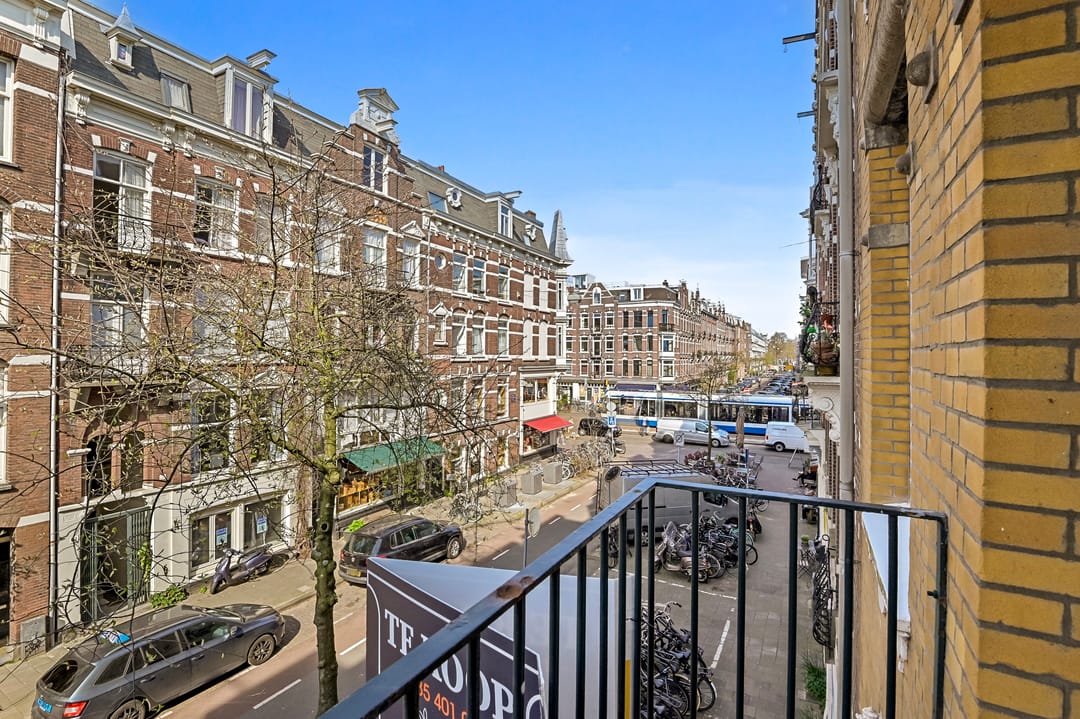 Photo 11 of Eerste Helmersstraat 69-1