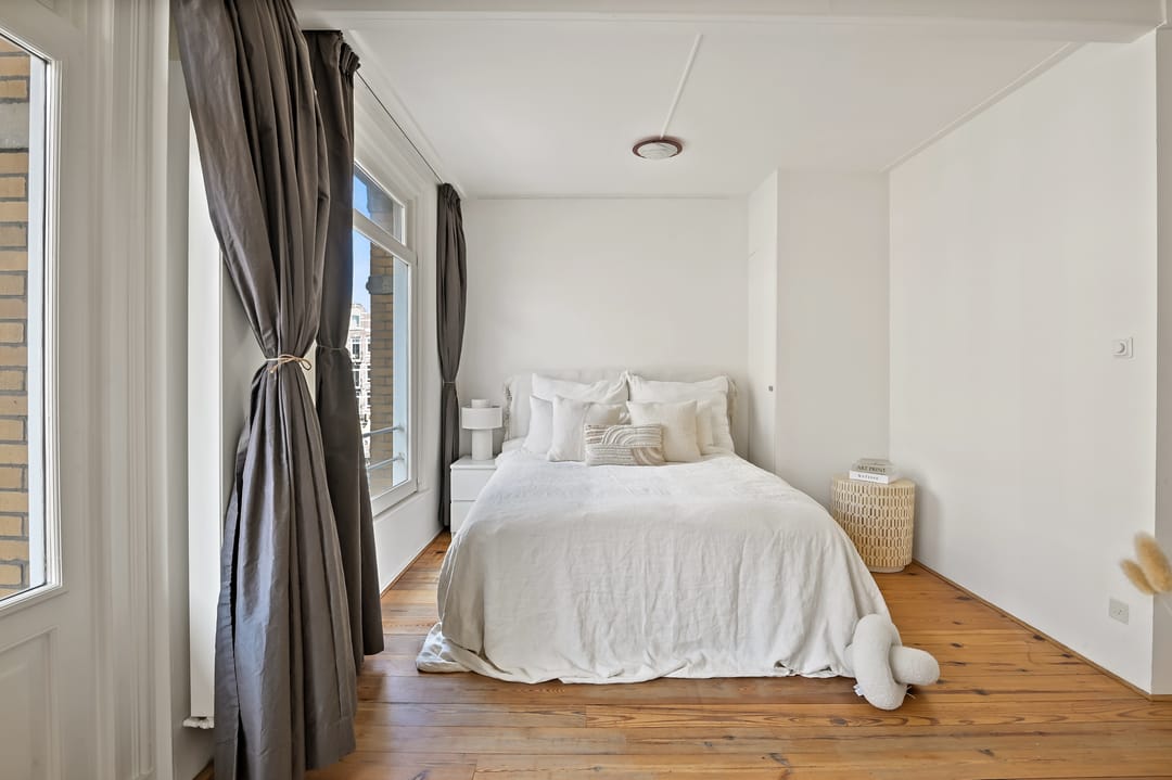 Photo 7 of Eerste Helmersstraat 69-1