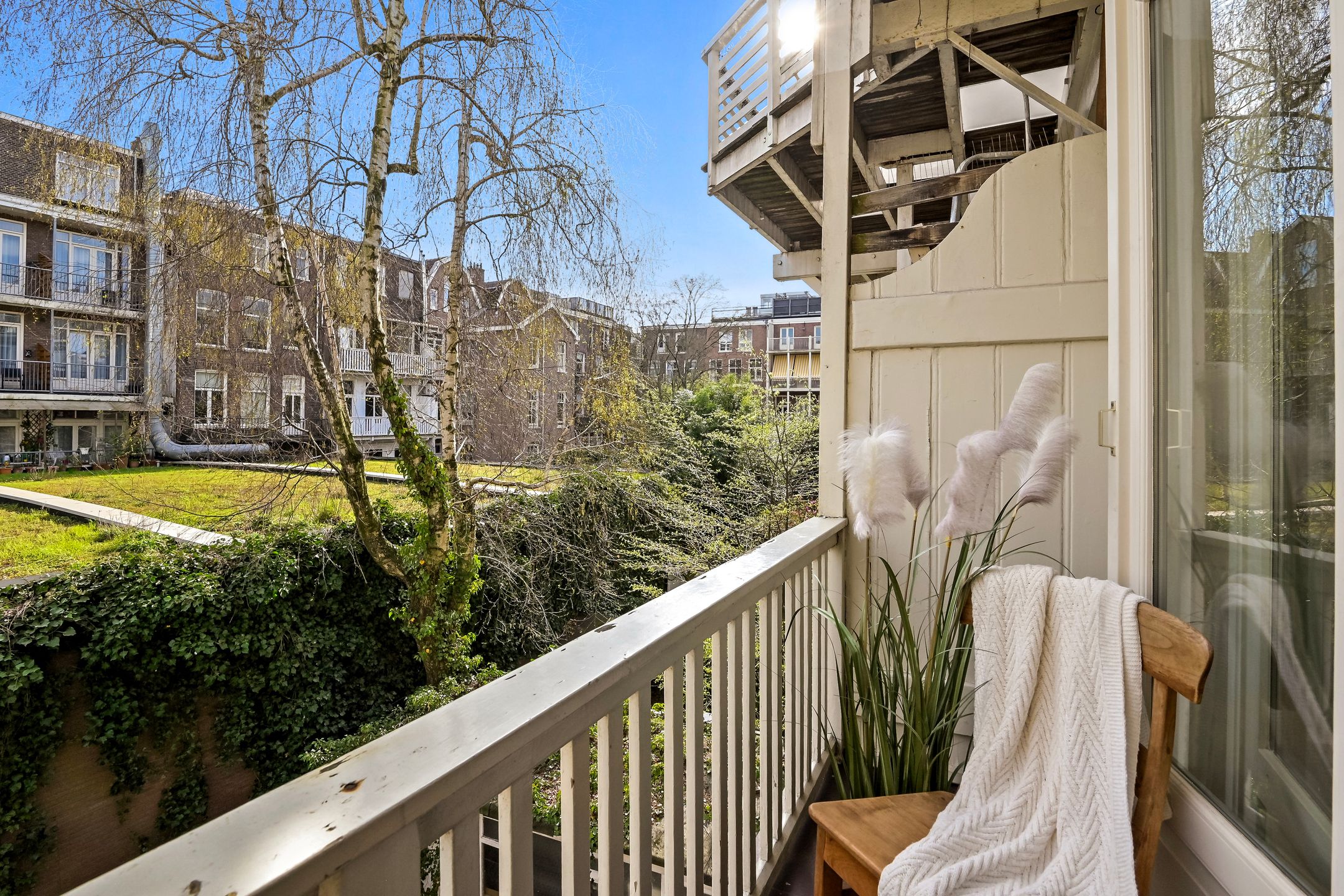 Photo 24 of Eerste Helmersstraat 69-1